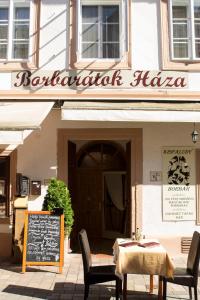 Borbarátok Háza