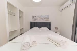 Sea View Apartments