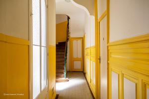 Appartement rénové en plein coeur de ville