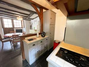Gîte de caractère au cœur du village - FR-1-381-667