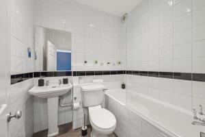 Chelsea Superior Apartment - 10 Minutes from Stadium