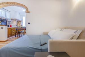 Ground Floor with Private Patio in the Motor Valley