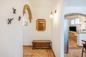 Ground Floor with Private Patio in the Motor Valley