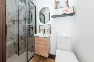 New Kensington Studio Central Location with AC