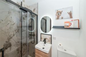New Kensington Studio Central Location with AC