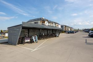 MB Apartments z Basenem i Ogrodem