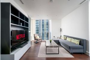 Perfect London Home 2BR 2BA Apt Canary Wharf