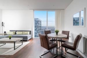 Perfect London Home 2BR 2BA Apt Canary Wharf