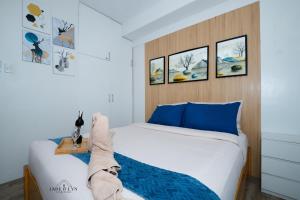 Mesavirre Garden Residences Unit 406
