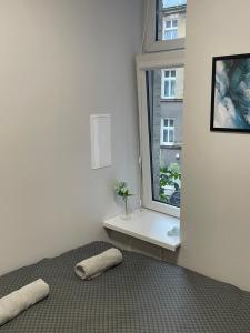 MMRent Marble Room