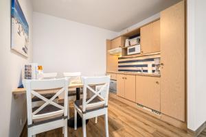 Strand Zingst - Charmante Ferienwohnung an der Seebrücke