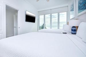 Phoenix Gulf Towers 2308