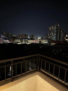 Hermoso y cómodo departamento en edificio en Santiago Centro