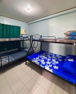 Entire House for Tipid Tourists in San Juan!