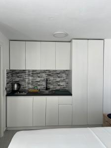 Studio Apartments near the Beach - Ulcinj, Montenegro