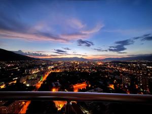 36th Floor Skyline Apartment with Spa & Fitness Included - Cevahir Sky City, Skopje