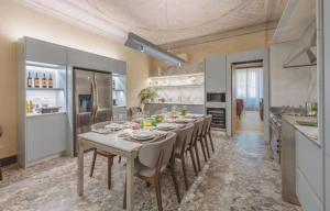 Appartamento con 4 camere da letto a Firenze FI