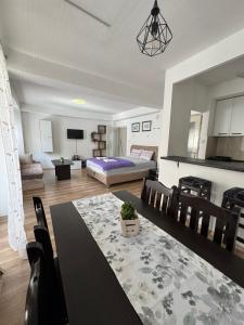 Stefea Apartment
