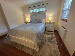 ElkLandia The Olympic Peninsulas Premier Luxury Estate for Gatherings
