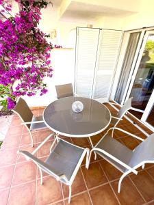 Beautiful Poolside Garden Apartment Spirit A95