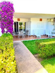Beautiful Poolside Garden Apartment Spirit A95