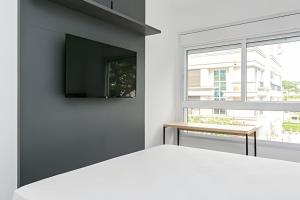 Apartamento Jurerê 1 quadra do mar - J13
