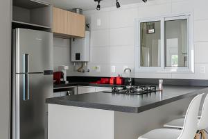 Apartamento Jurerê 1 quadra do mar - J13