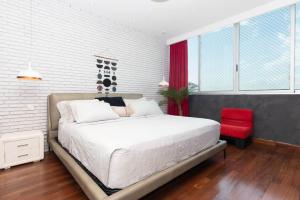 The Skyline Penthouse by AcoModo Costa del Este
