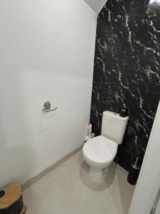 The Forfelet Niche