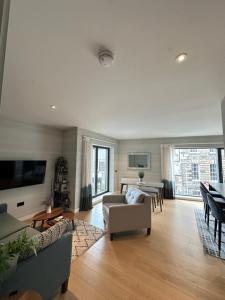 Modern flat in New Town