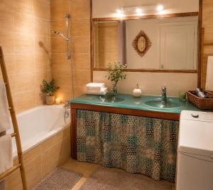 Appartement avec balcon - vue nature - golf - piscine - jusquà 6 personnes