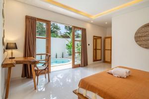 Mirragold Villa - Quiet Pool Oasis with Spacious Patio&Private Parking