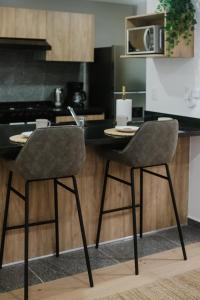 Chic Loft Near Roma Design, Comfort & Rooftop Pool