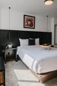 Modern 3BR Duplex in the Heart of Roma