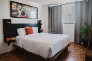 Modern 3BR Duplex in the Heart of Roma