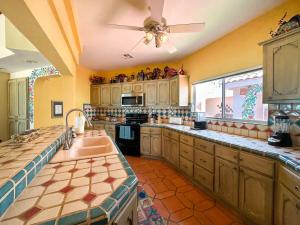 Your Beachfront Escape Close to Everything