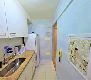 Apto em Zona Nobre à Beira-mar com Piscina, Ar Condicionado, Garagem GRÁTIS