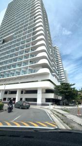 Romantic Luxury Studio with Mt Arayat View Solace Lumiere