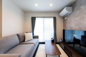 -Castle 幸- Hakata Private House Rental, Free Parking, Max 9