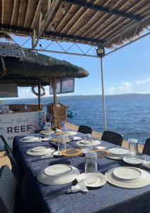 Reef Resort - Mount Apo View Unit B4