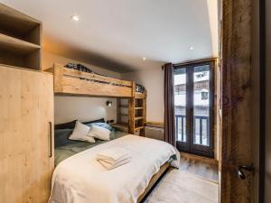 Appartement skis aux pieds avec parking - 5 pers. - FR-1-518-191
