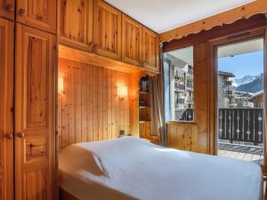 Appartement ski aux pieds, parking - 4 à 6 pers. - FR-1-518-189