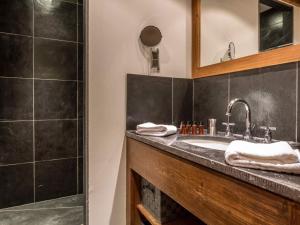 Appartement calme, 4 pers. au cœur de Val-dIsère - FR-1-518-196