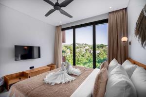 Six Palm 4 - 2BR Villa With Rooftop Near Padang Beach