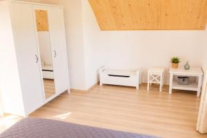 Holiday home on Lake arnowieckie
