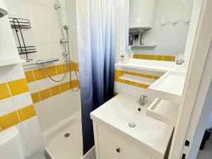 Duplex aperçu mer, parking - 6 pers. - FR-1-712-103
