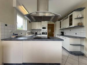 Grande maison avec parking - 9 pers. - FR-1-368-480