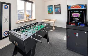 3 Bedroom Amazing Home In Hvide Sande