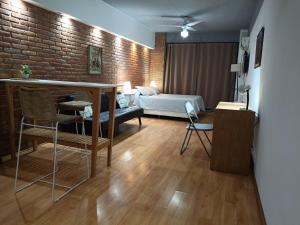 Jacaranda Home en Báez 583