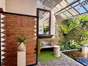 1BR Villa, AC Office & Gym, Walk to Yoga, Ubud - GAIA